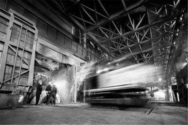 一个红木老板的自述：2019，我为什么把厂先停了？