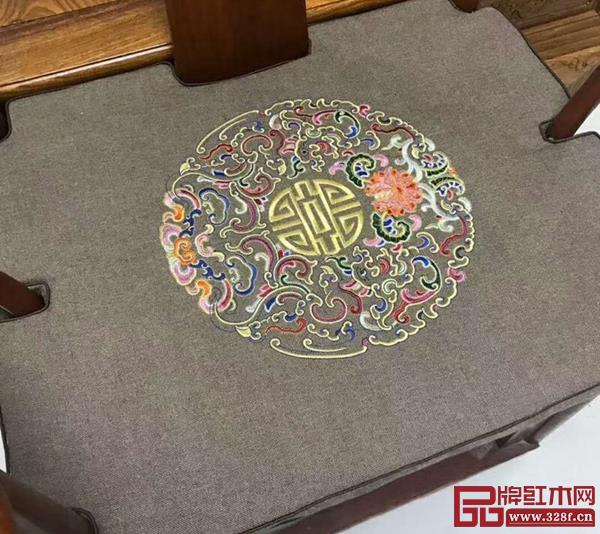 欧尼尔软装每一步皆是优异之选 欧尼尔软装每一步皆是优异之选