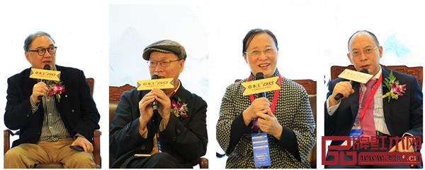  林振中（左一）、彭亮（左二）、王旭（右二）、陈宝光（右一）针对中式生活进行探讨