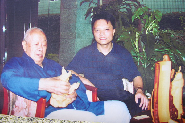 中国工艺美术大师、大家之家董事长林庆财浅析木雕艺术