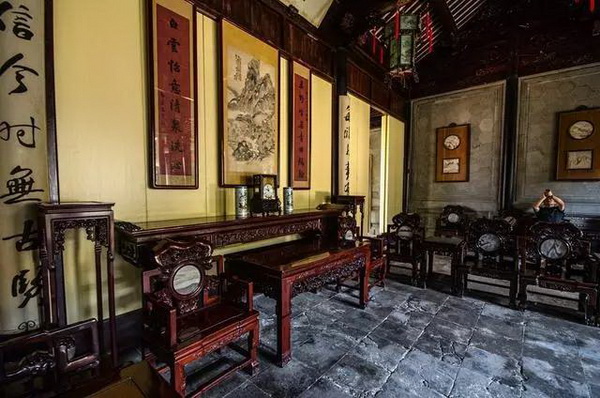 一周红木天下事：江南第一豪宅占地2万平方米，紫檀海黄随处可见|第91期