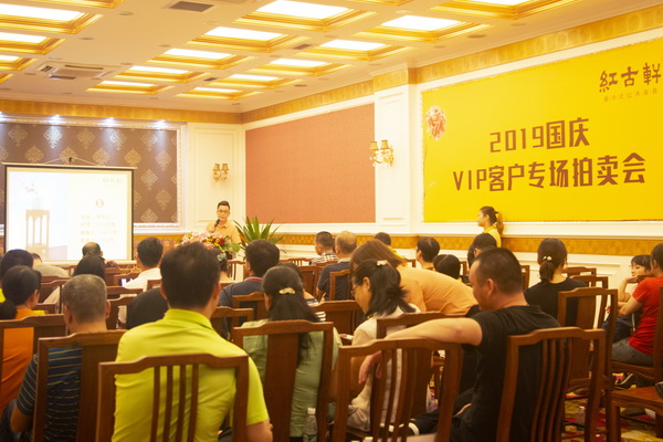 红古轩红木：确认过眼神，这便是您想要的家具！