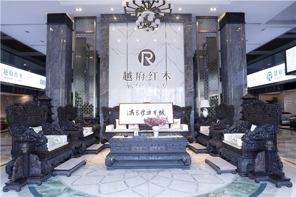 越府红木：时代浪潮下的成长三部曲