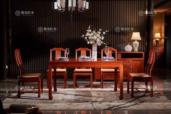 从客厅到餐厅 红木家具承载一家人的团圆欢乐