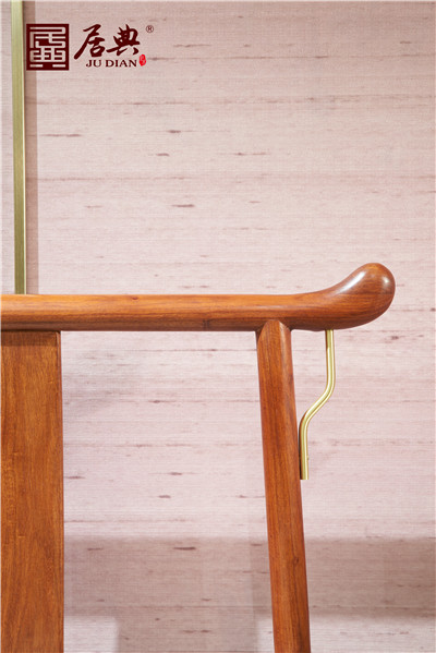 江门市居典红木家具有限公司   《圆融休闲椅》