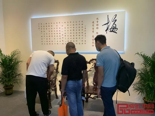 泰和园携当代君子系列产品闪耀亮相东莞名家具展 泰和园携当代君子系列产品闪耀亮相东莞名家具展