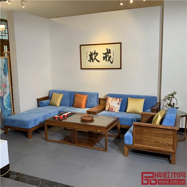 轩禾殿红木：刺猬紫檀沙发