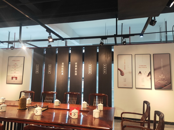 喜迎红重磅出击中国红木家具展览会，备受关注