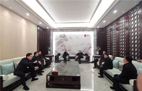 东成红木