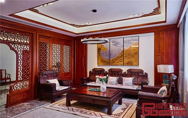 中信红木长期坚守“以使用者为中心”的造物之道