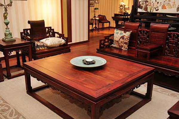 成本高、市场乱、融资难 凭祥政府引导红木产业破局