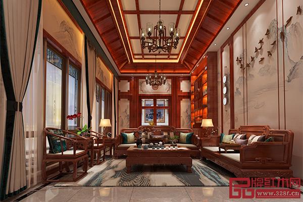 佛山南海、顺德乐从大力发展红木家具，吸引了不少红木家具收藏者和爱好者前来“寻宝”