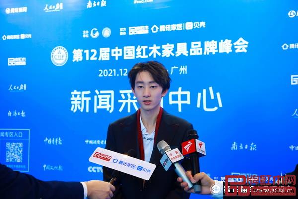 东邦红木总经理陈俊瑾接受中央电视台、腾讯家居视频采访 东邦红木总经理陈俊瑾接受中央电视台、腾讯家居视频采访