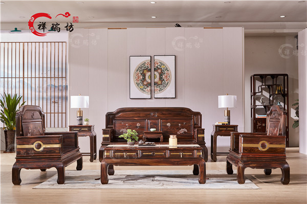 祥瑞坊黑酸枝新古典家具仍散独特的中式魅力