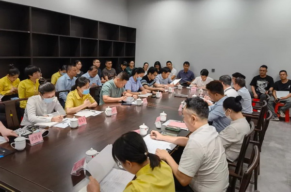 蓄势待发，共进共赢 | 东成红木召开深圳家具展第三次筹备工作推进会