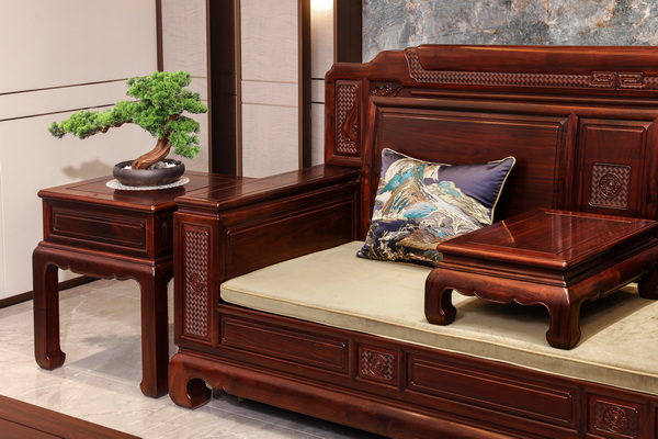 专家品质 古森匠造：从三个“专”看高品质红酸枝家具的进阶