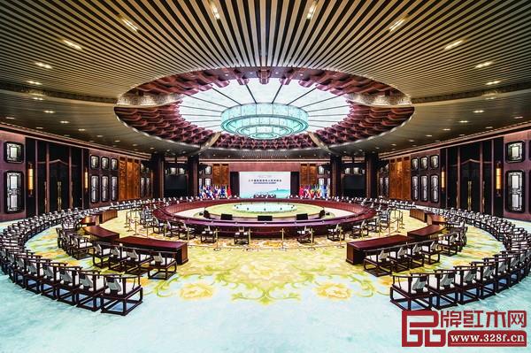 从杭州G20峰会到西安十四运会，明堂红木十二次让红木家具站上国际舞台