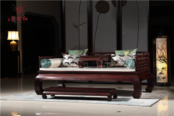 喜迎红曲尺罗汉床 | 方寸之间，自有天地