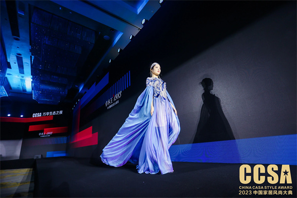 卓木王加冕时刻 卓木王加冕时刻