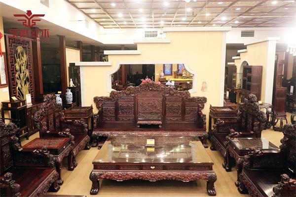 家宝红木：收藏级「红木沙发」，道不尽的盛世中华（宝鹰红木）