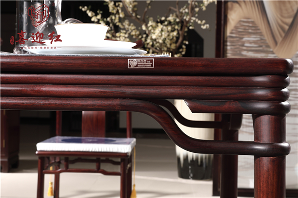 在自己的房间里旅行｜将平淡生活变成梦境和沃土