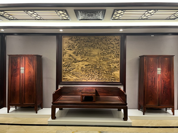 东邦红木精品微凹黄檀家具