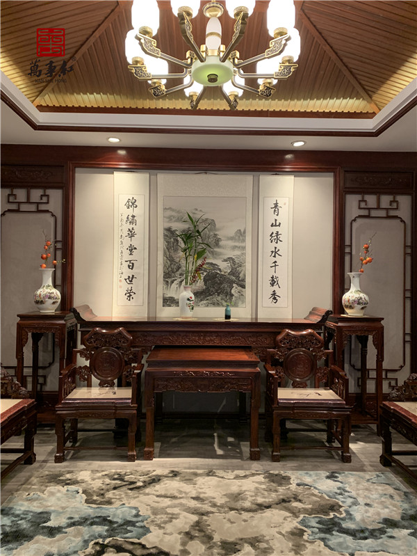 万事红红木