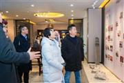 红星美凯龙集团车建芳一行莅临李忠信红木参观考察
