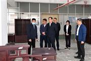 荣耀加冕·势启新章 | 喜迎红红木以工匠精神铸造品质，传递幸福生活！