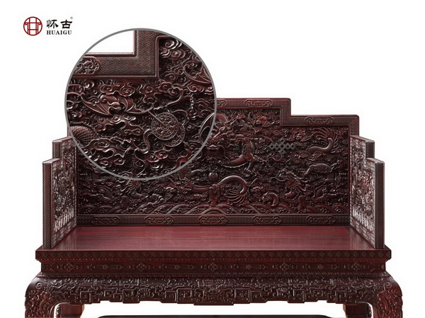 蝙蝠与古铜钱构成“福在眼前”纹样 蝙蝠与古铜钱构成“福在眼前”纹样