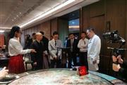 红宝轩央玺：照亮行业前行的正能量之光