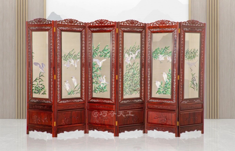 巧夺天工红木：当苏绣遇上红木，赏用齐备展华章！