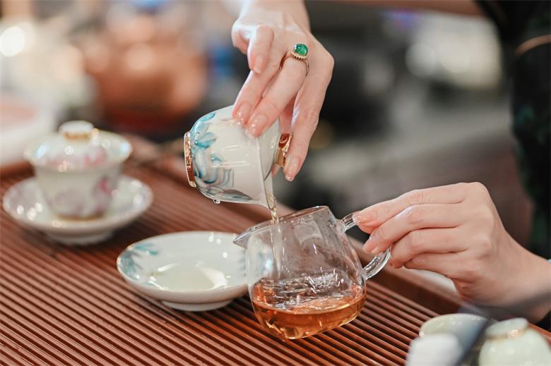 友联·家 | 友联·茶汐，我们与茶的故事