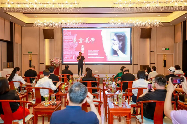 友联·家 | 讲座圆满举行，听陈多吉老师解读“中式家居与艺术”