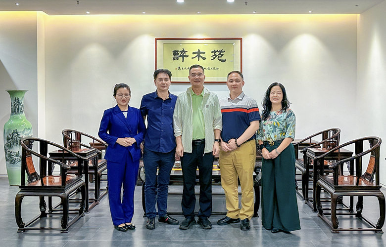 广东省家具协会会长王克亲临醉木苑红木，献策品牌高质量发展