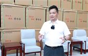 李忠信：五度进驻人民大会堂，是实力与荣誉的璀璨徽章