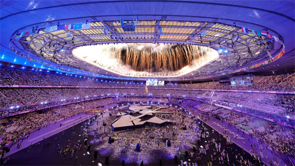 时尚国潮家居东遇家居：品奥运美学，卓越不止于赛场，浪漫溢满居家！