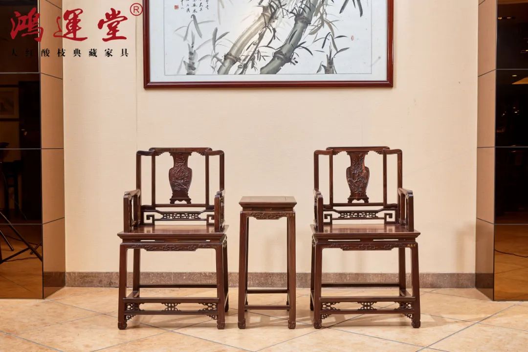 鸿运堂讲红木：传统坐具也有百变性格，你更喜欢哪一款？