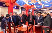 李忠信红木 | 持续深耕，行稳致远；让品牌更具价值和份量