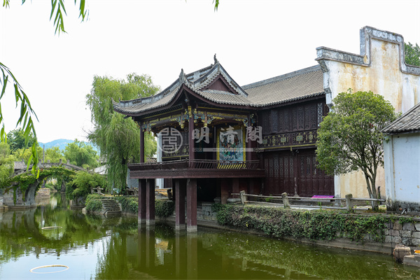 中式高定家居品牌明清阁：向千百年古建学习“家装”的智慧
