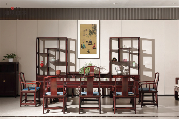 绒毛黄檀厂家鼎顺红木茶台挑选指南：秋意渐浓，一方茶台见品位