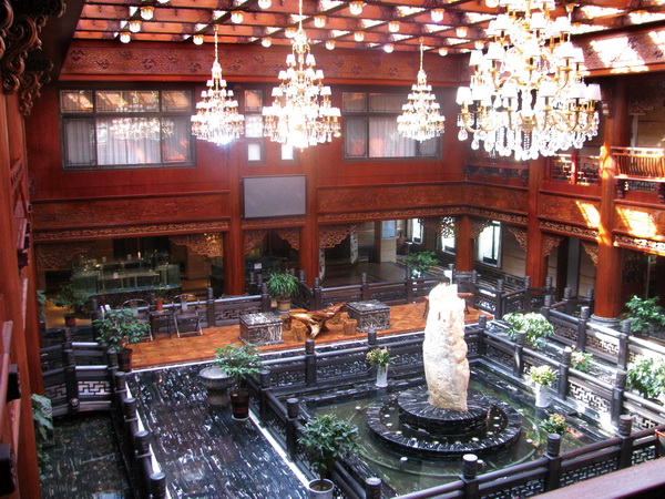 明清阁“济南绿景公馆”中式整装项目,以古建基因承续传统 明清阁“济南绿景公馆”中式整装项目,以古建基因承续传统