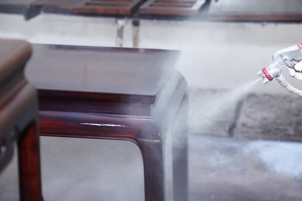 水性漆品牌喜迎红红木：开启红木家具环保革新新征程