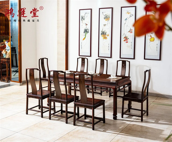 鸿运堂红木：重阳敬老，给父母长辈挑选一套“得体”的大红酸枝家具