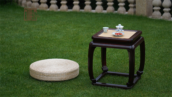 东阳明式红木家具品牌名雅居红木：以紫光檀传承明式家具精髓