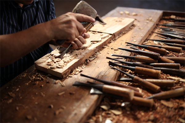 鸿庭轩红木纯手工雕刻的红木艺术收藏品推荐