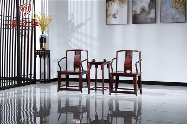 绒毛黄檀品牌喜迎红红木：邂逅绒毛黄檀的东方雅韵