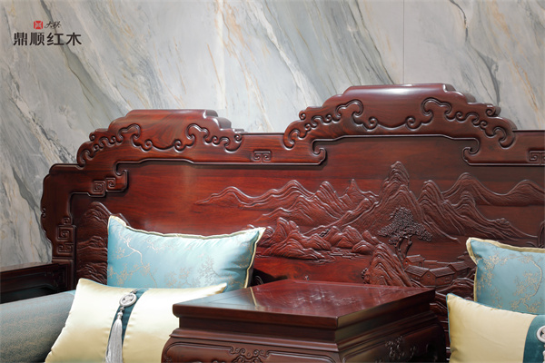绒毛黄檀厂家鼎顺红木：红木家居构件，撑起中式气韵