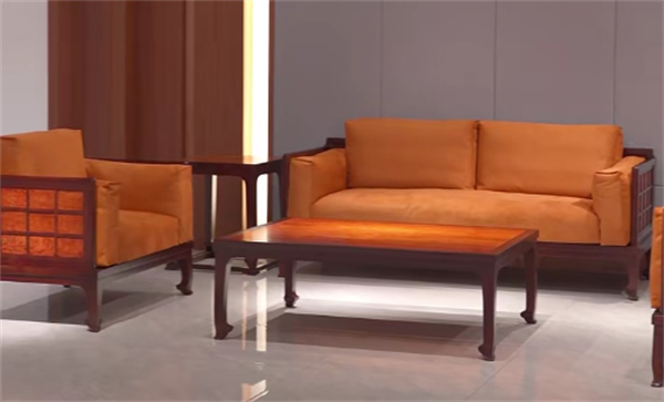 专业的红酸枝工厂有哪些？东邦红木红酸枝家具，铸当代红木典藏