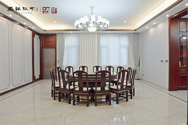 东阳红酸枝家具品牌国祥红木三款经典餐桌，解锁您家的核心区美学